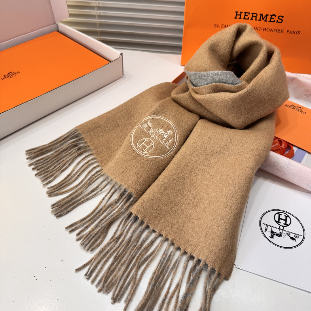 H**me5 Double-sided scarf 30x200cm