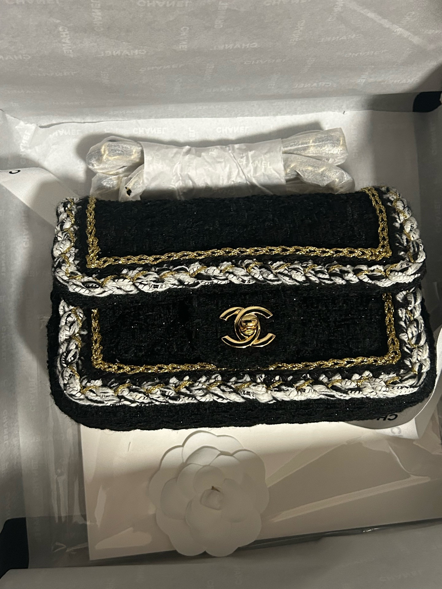 Ch**el Mini Classic Handbag A69900 12x20x6cm