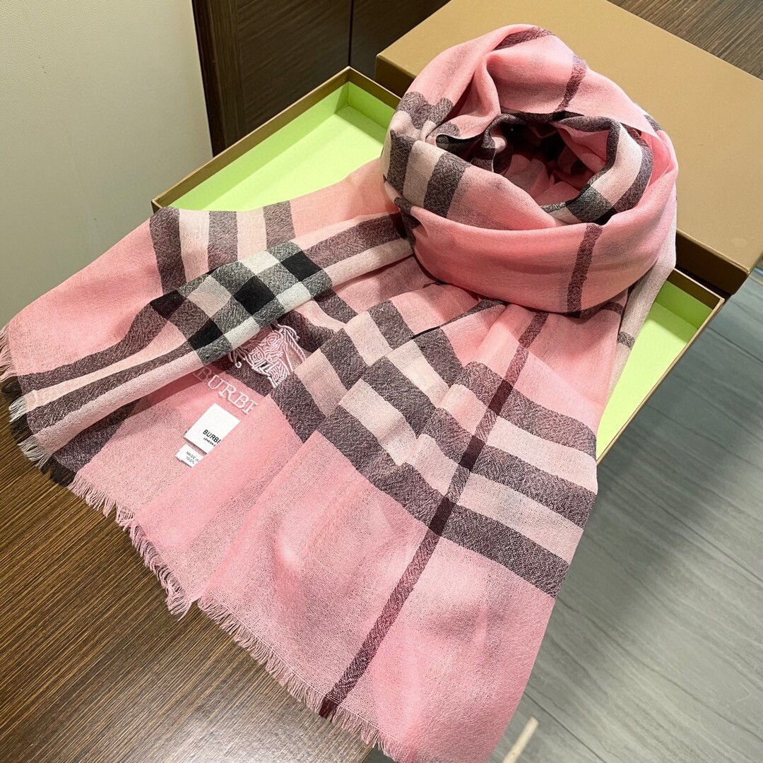 Bv*b*rry scarf 90x200cm
