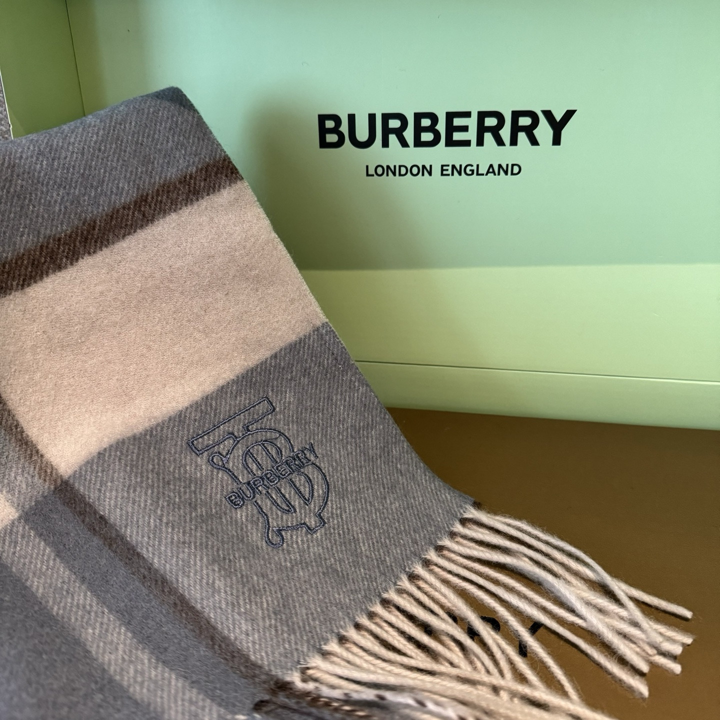 Bv*b*rry scarf 30x168cm 100% cashmere