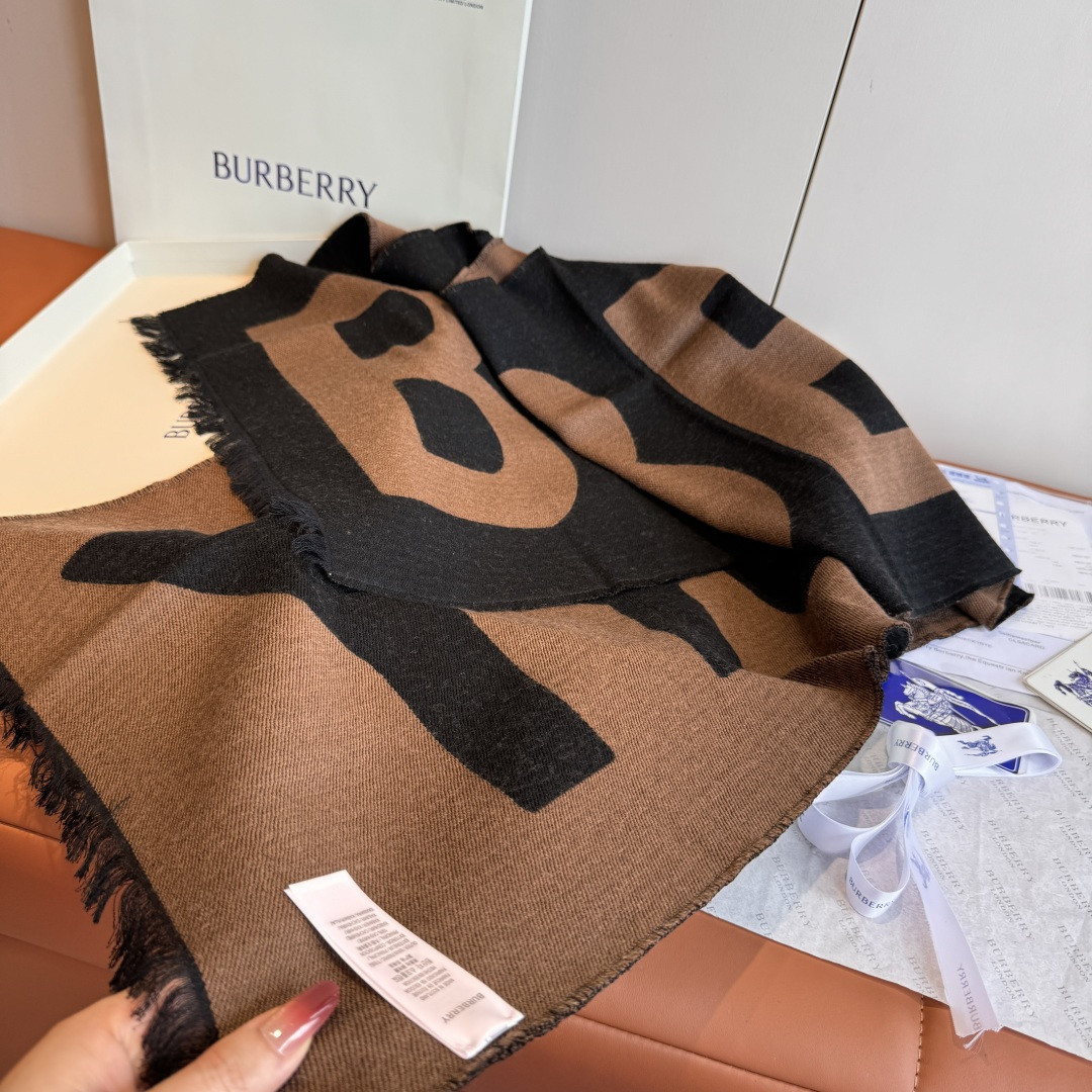 Bv*b*rry scarf 36x180cm
