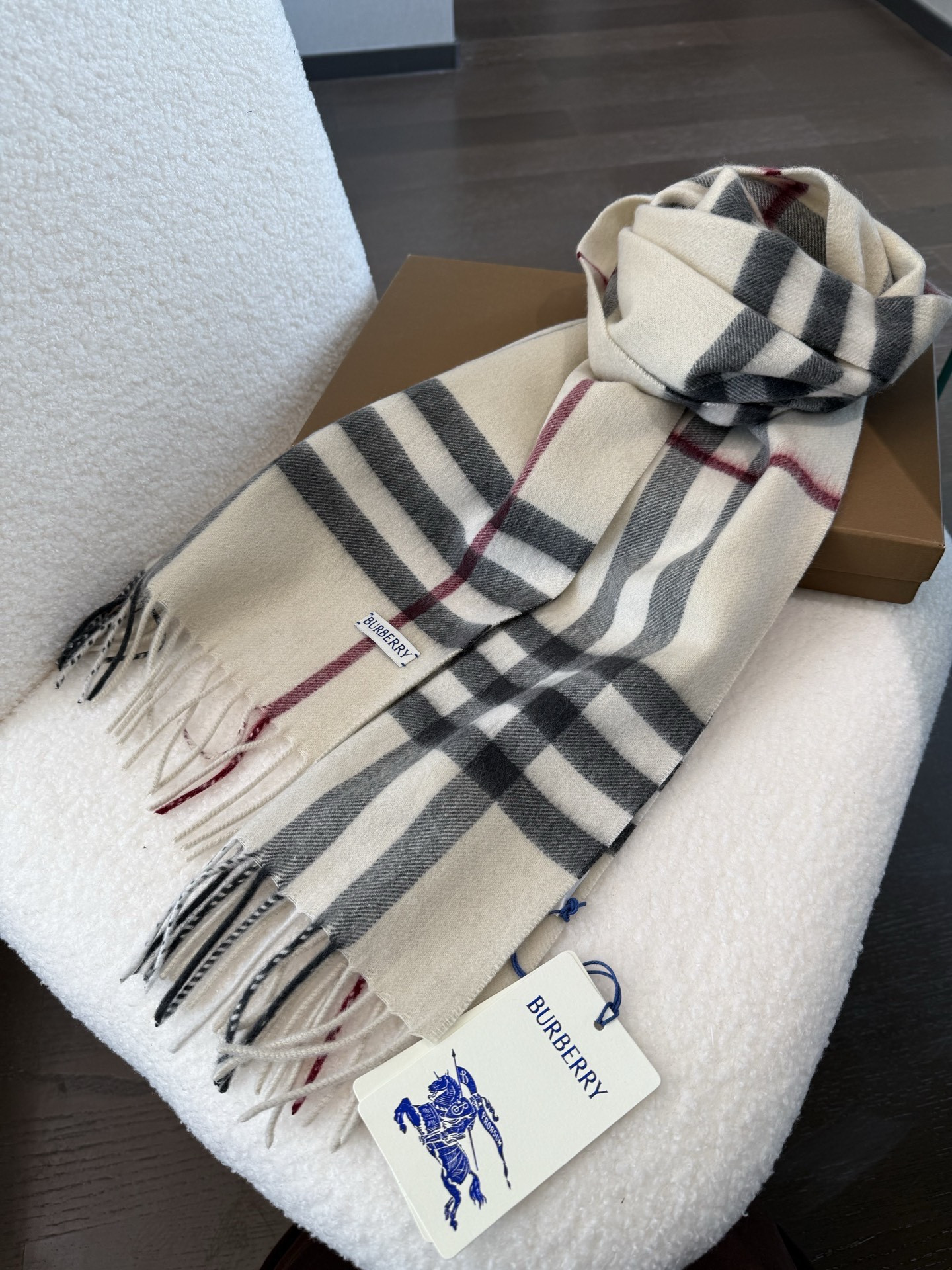Bv*b*rry scarf 30x180cm