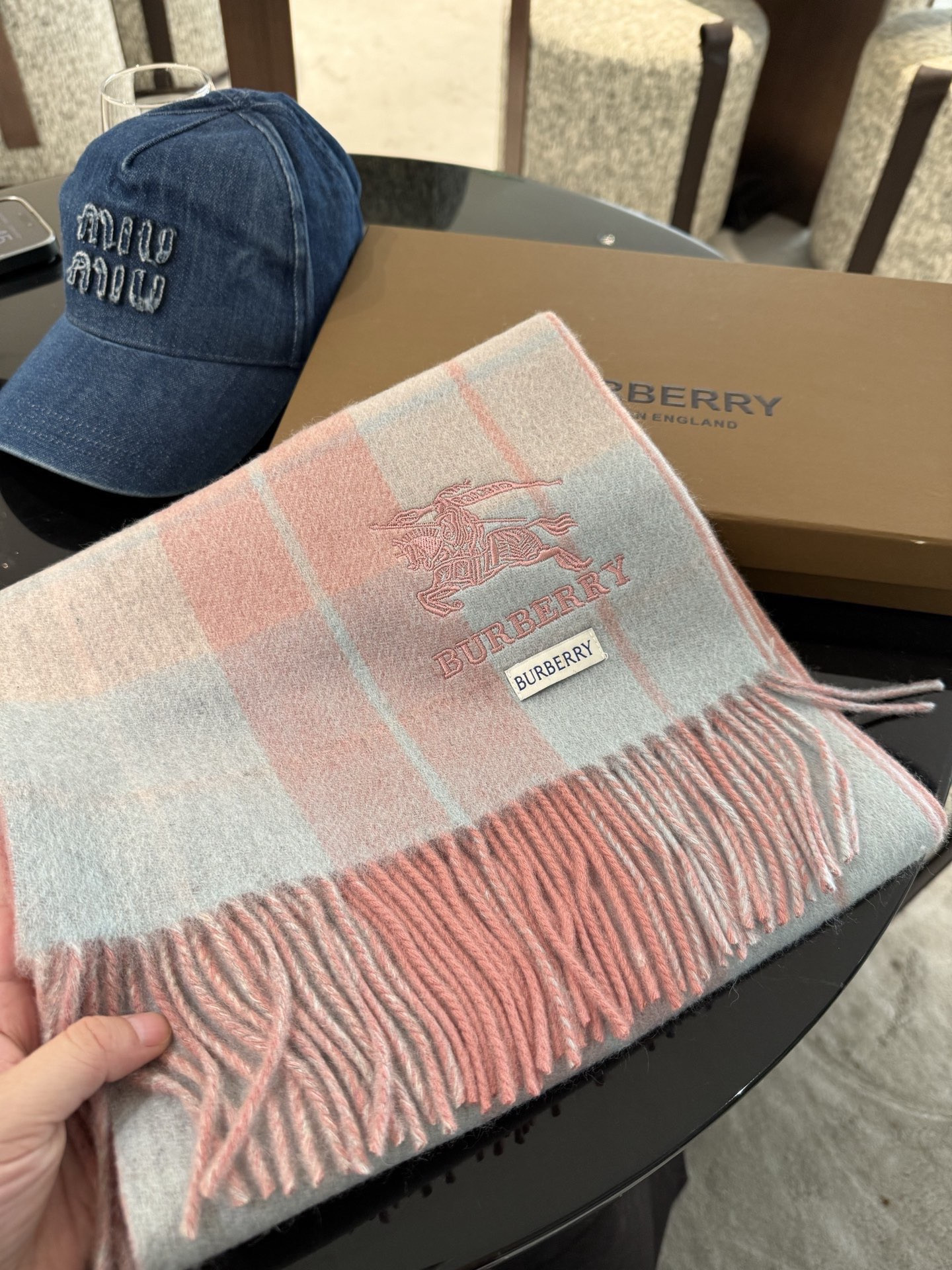 Bv*b*rry scarf 30x180cm