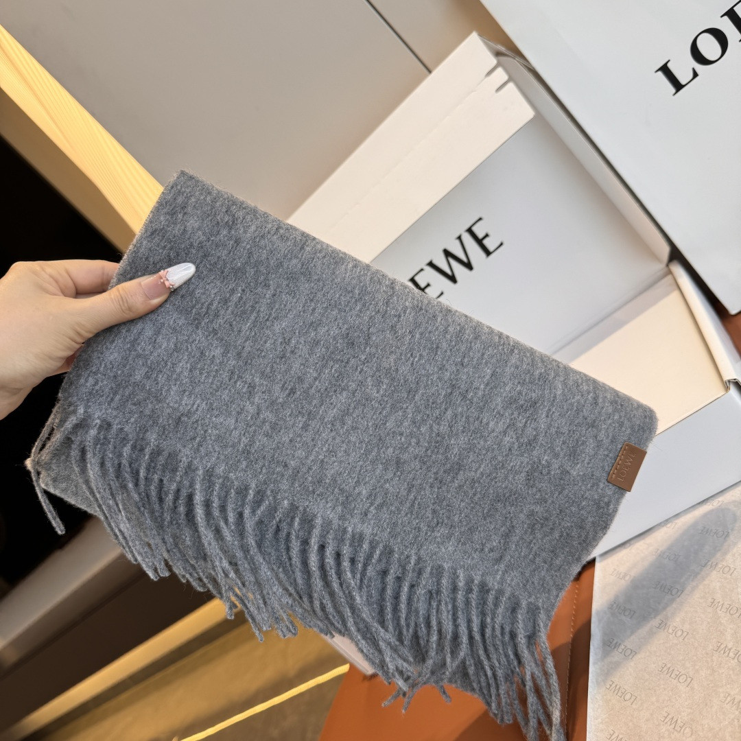 L0ew* scarf 30x180cm