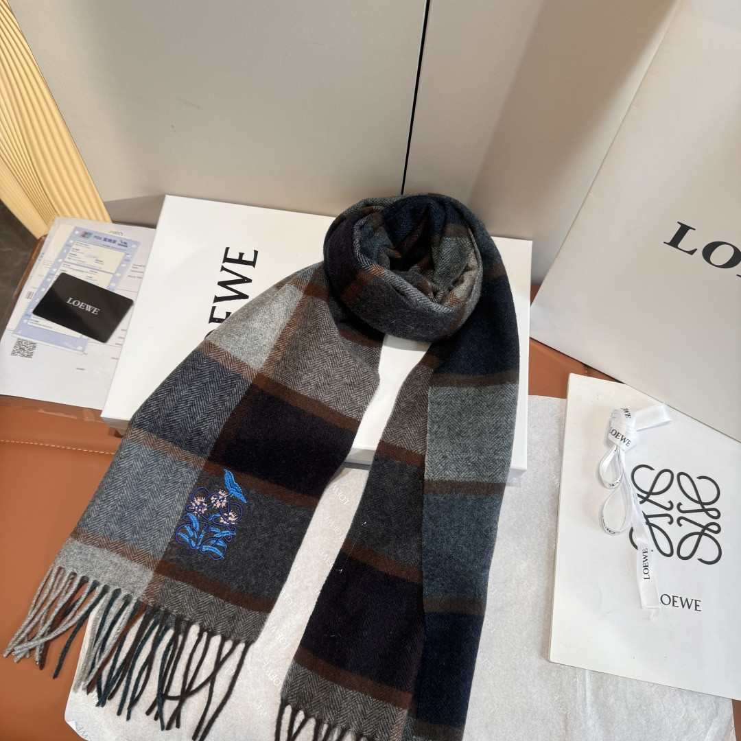 L0ew* scarf 30x180cm