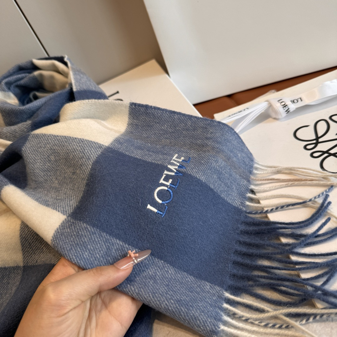 L0ew* scarf 30x180cm