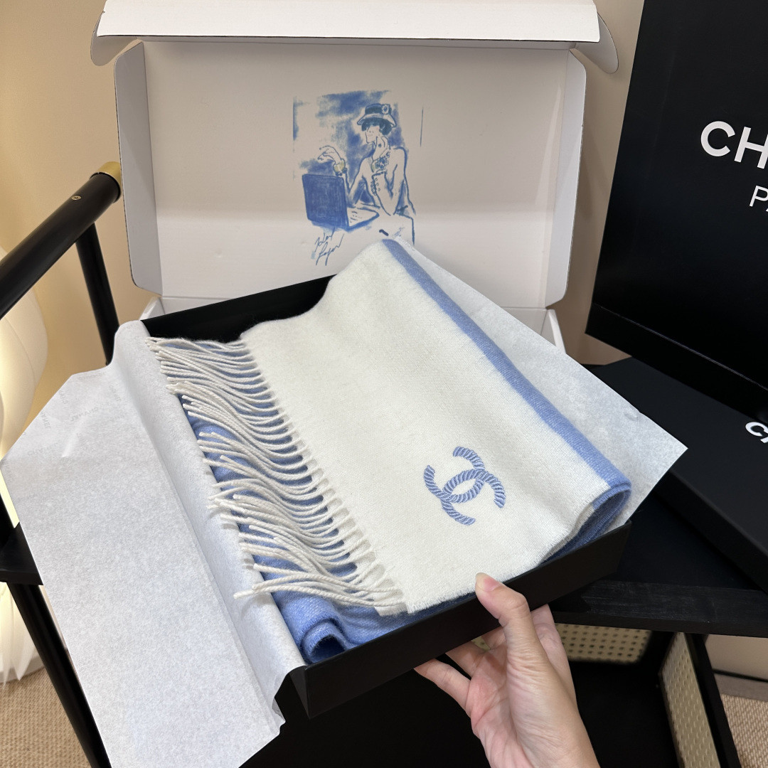 Ch**el scarf 35x180cm