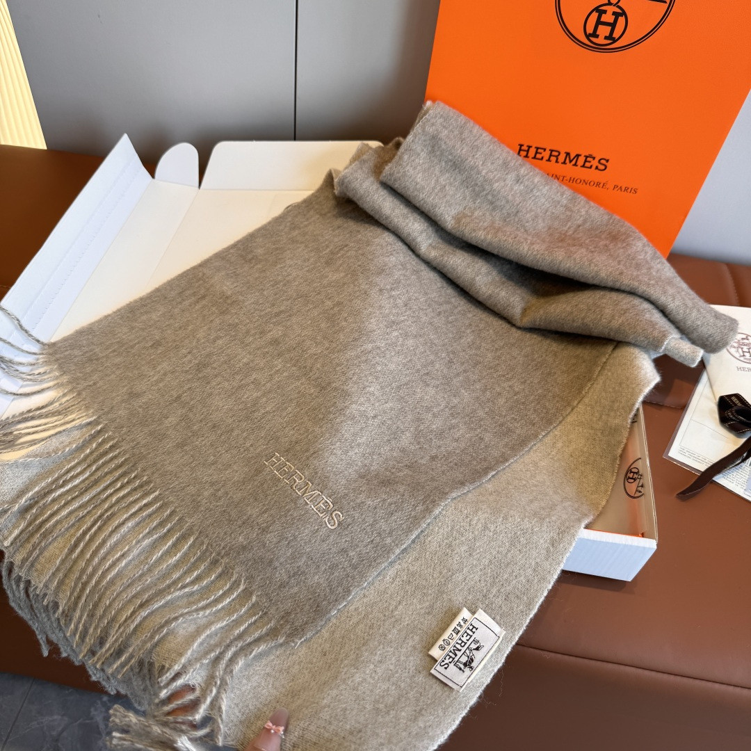 H**me5 scarf 35x180cm
