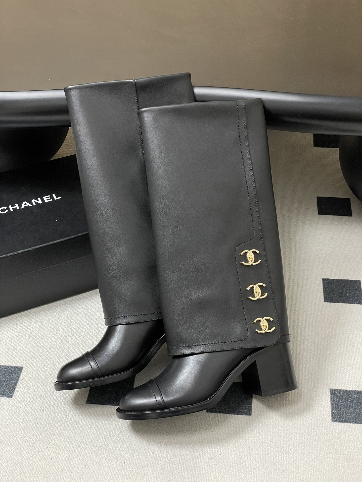 UA Ch**el High Boots 7cm Heel