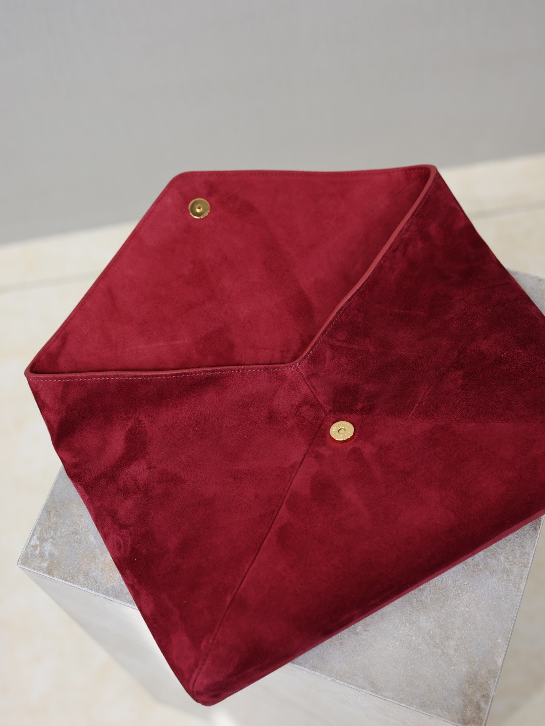 Y51 CASSANDRE Large Envelope Pouch 29.5x18x4.5cm