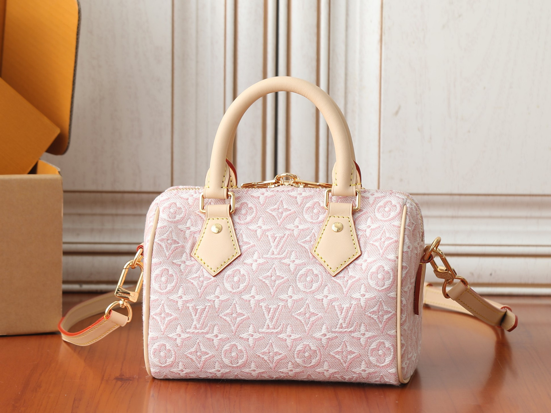LV Speedy Bandoulière 20 M2A039 20.5x13.5x12cm