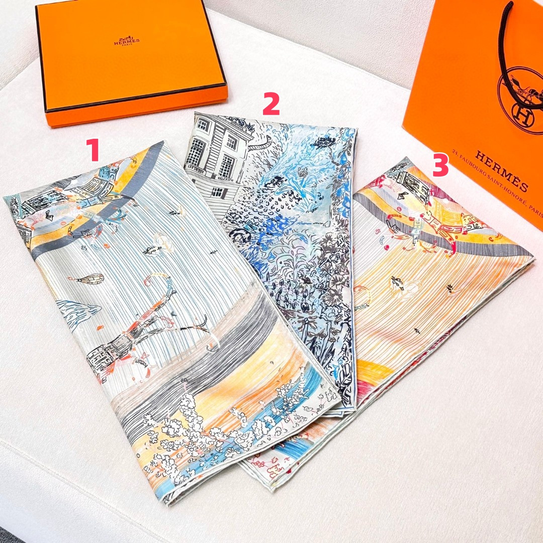 H**me5 silk scarf 88.5x88.5cm