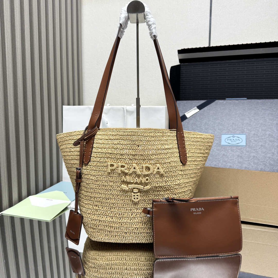 Pra*a Medium Crochet and Leather Tote Bag 26x24x15cm