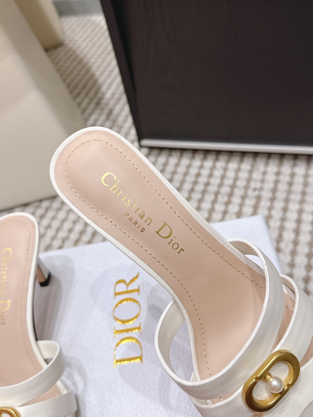 UA D10r Or 30M Slide with heel