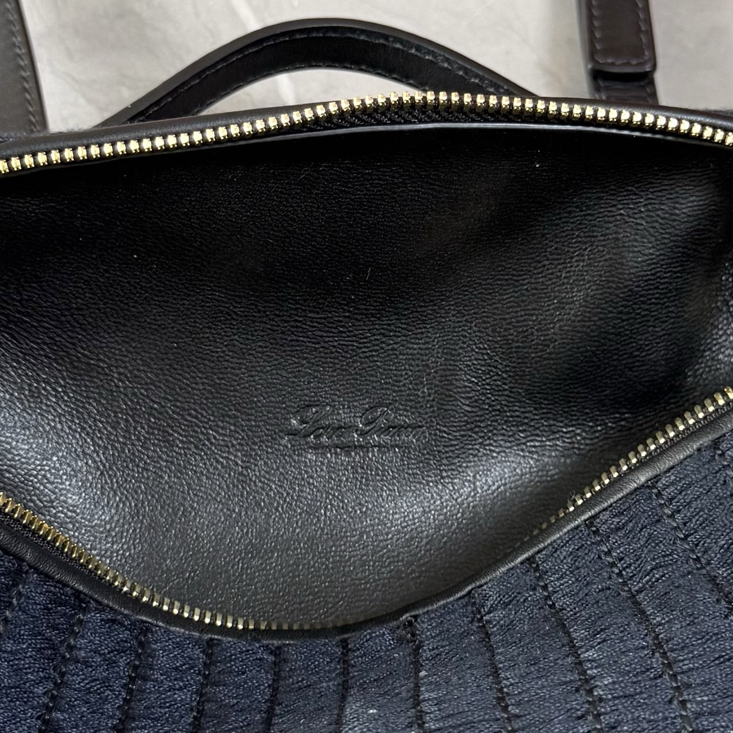 L0r0 P1ana Extra Pocket L19 Deep Blue 11 x 19 x 6.5 cm