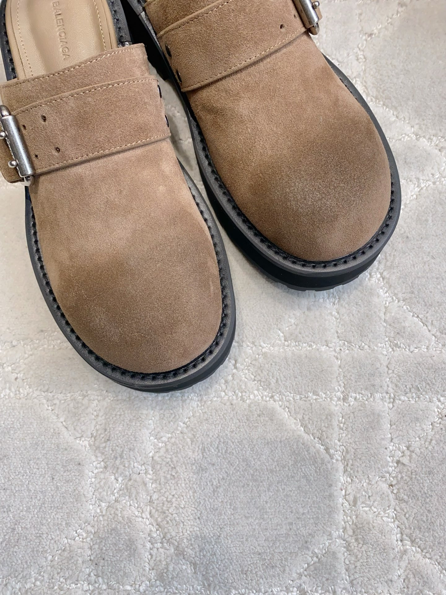 UA Ba1en*iaga Venom Mule 4.5cm Heel