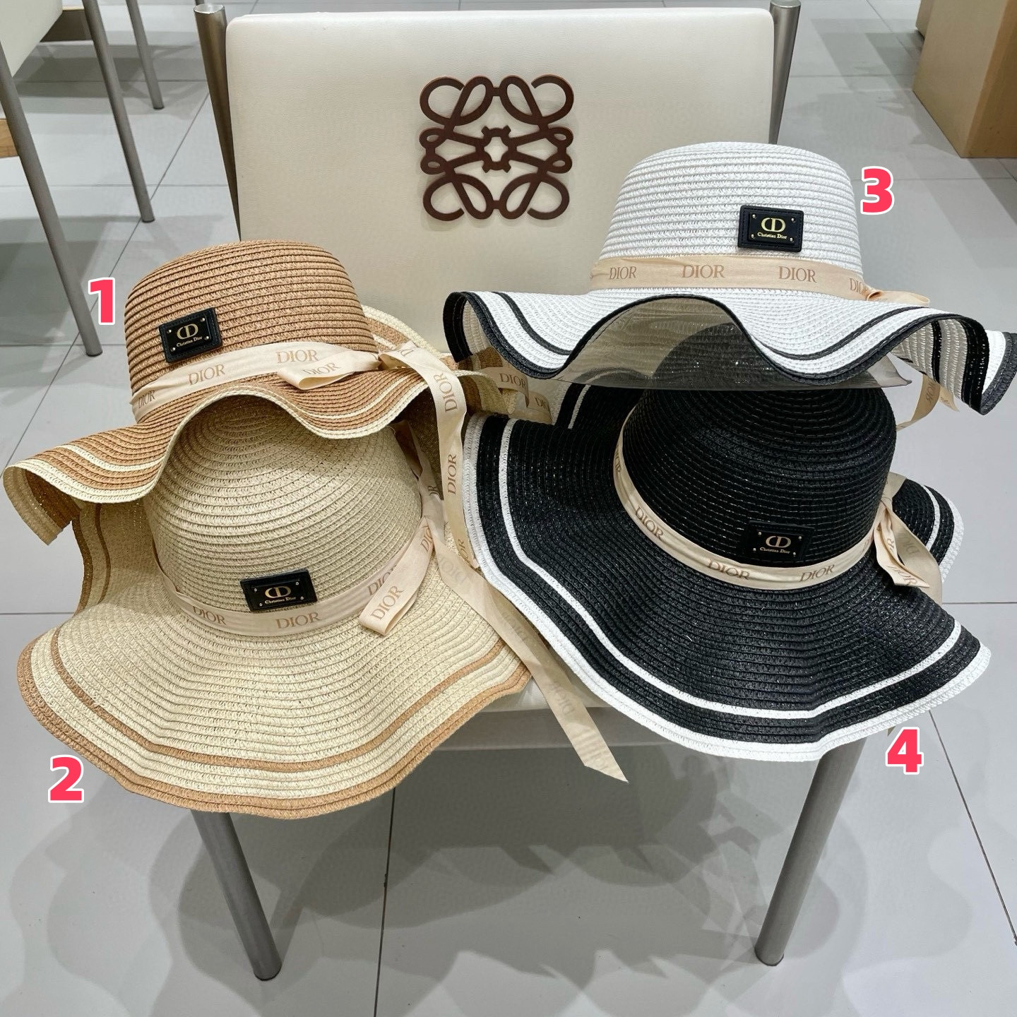D10r Straw Hat 57cm Head Circumference