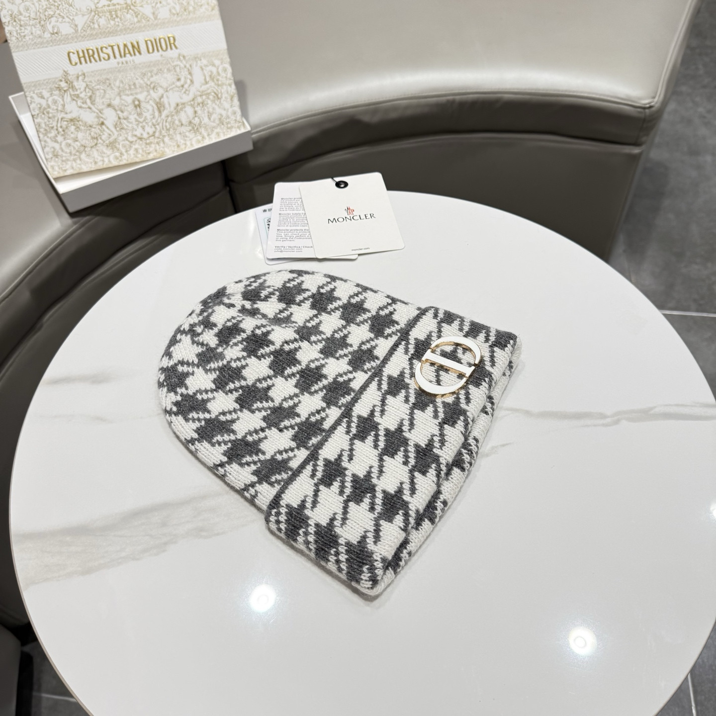 D10r Beanie