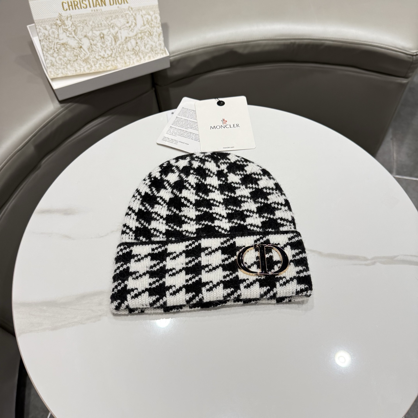 D10r Beanie