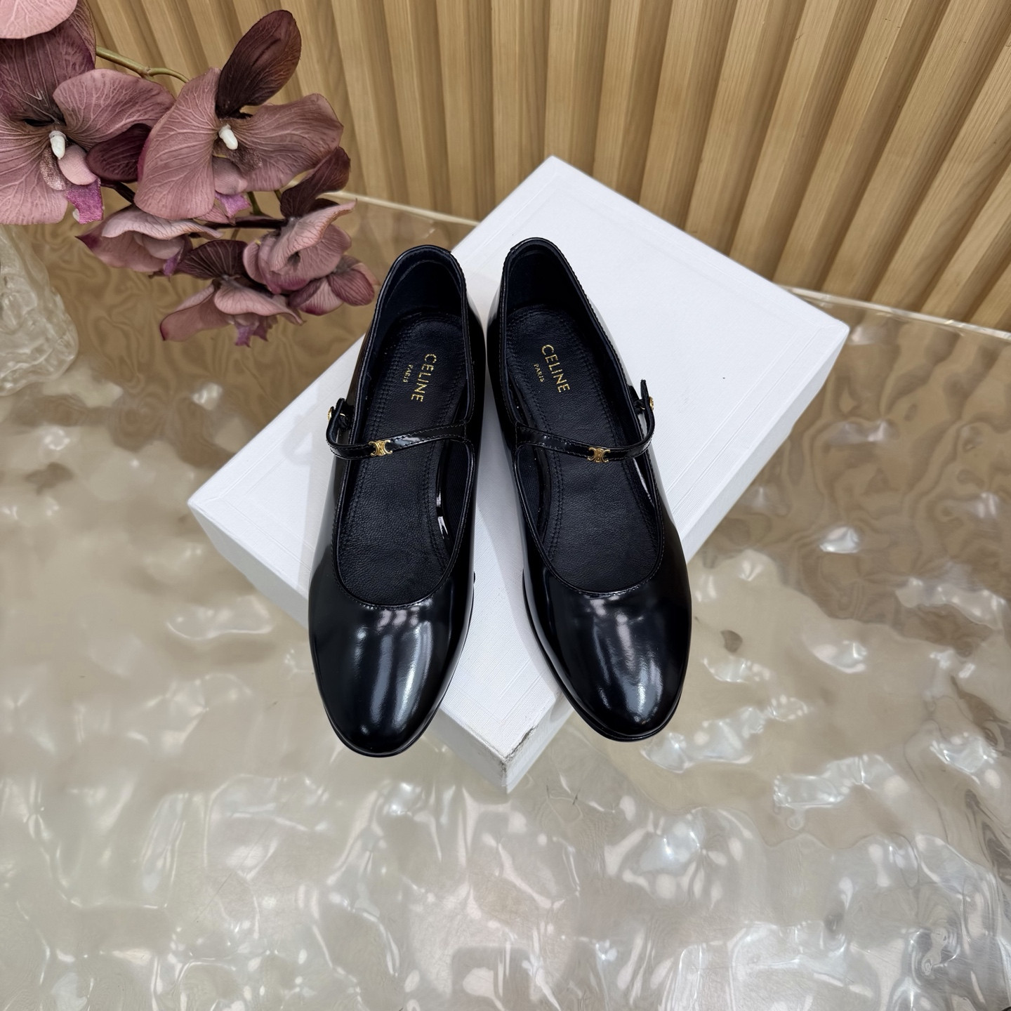 UA Ce1i*e CITY BALLERINA
