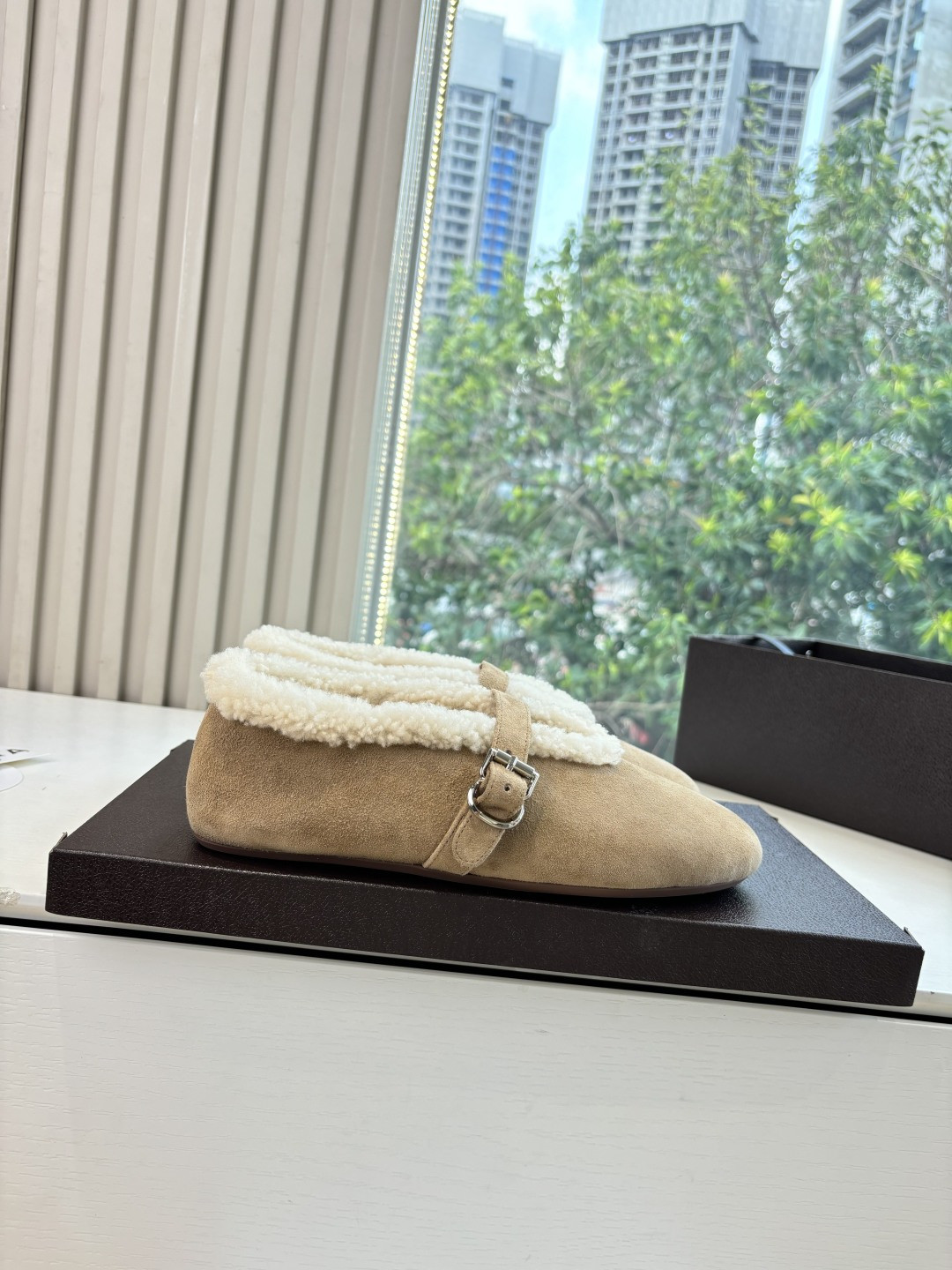 UA A1a1a BALLET FLATS