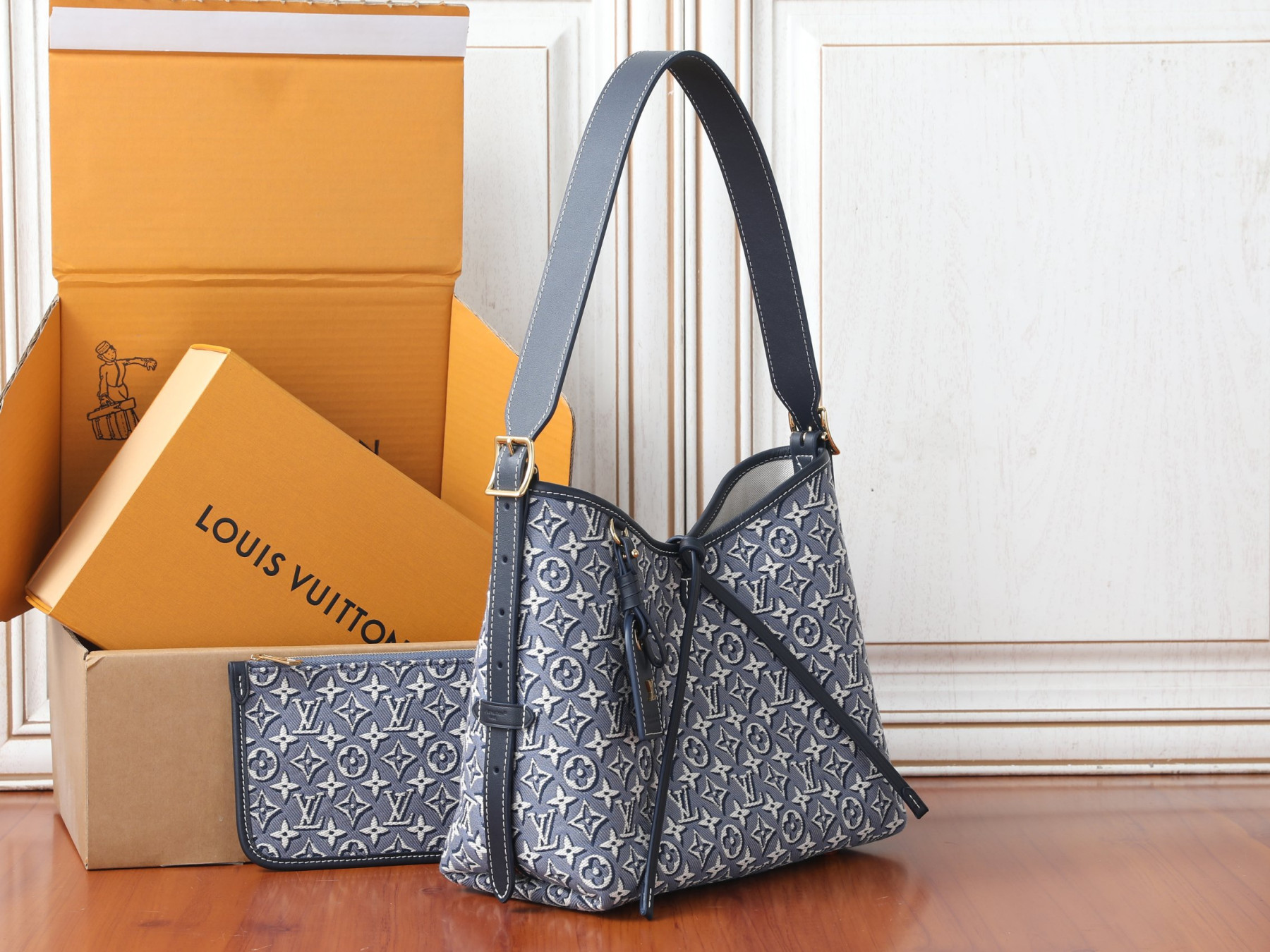 LV CarryAll PM M2A184 29 x 24 x 12 cm