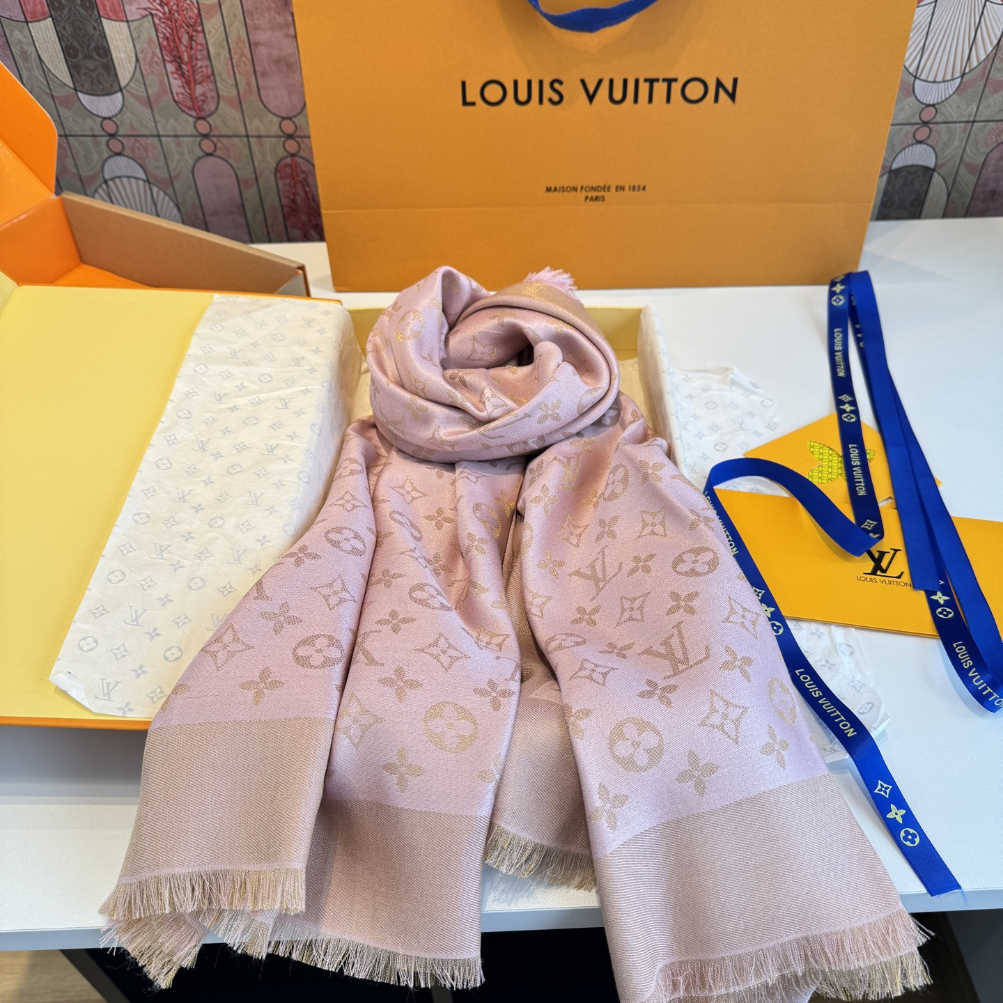 LV scarf 140x140cm