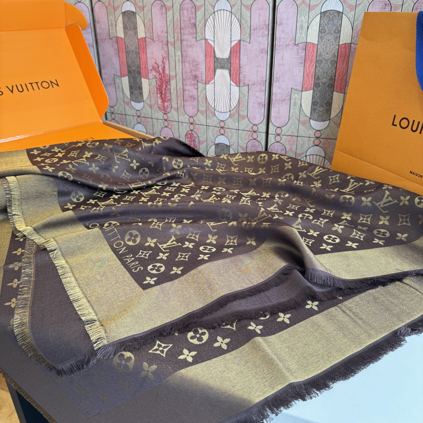 LV scarf 140x140cm