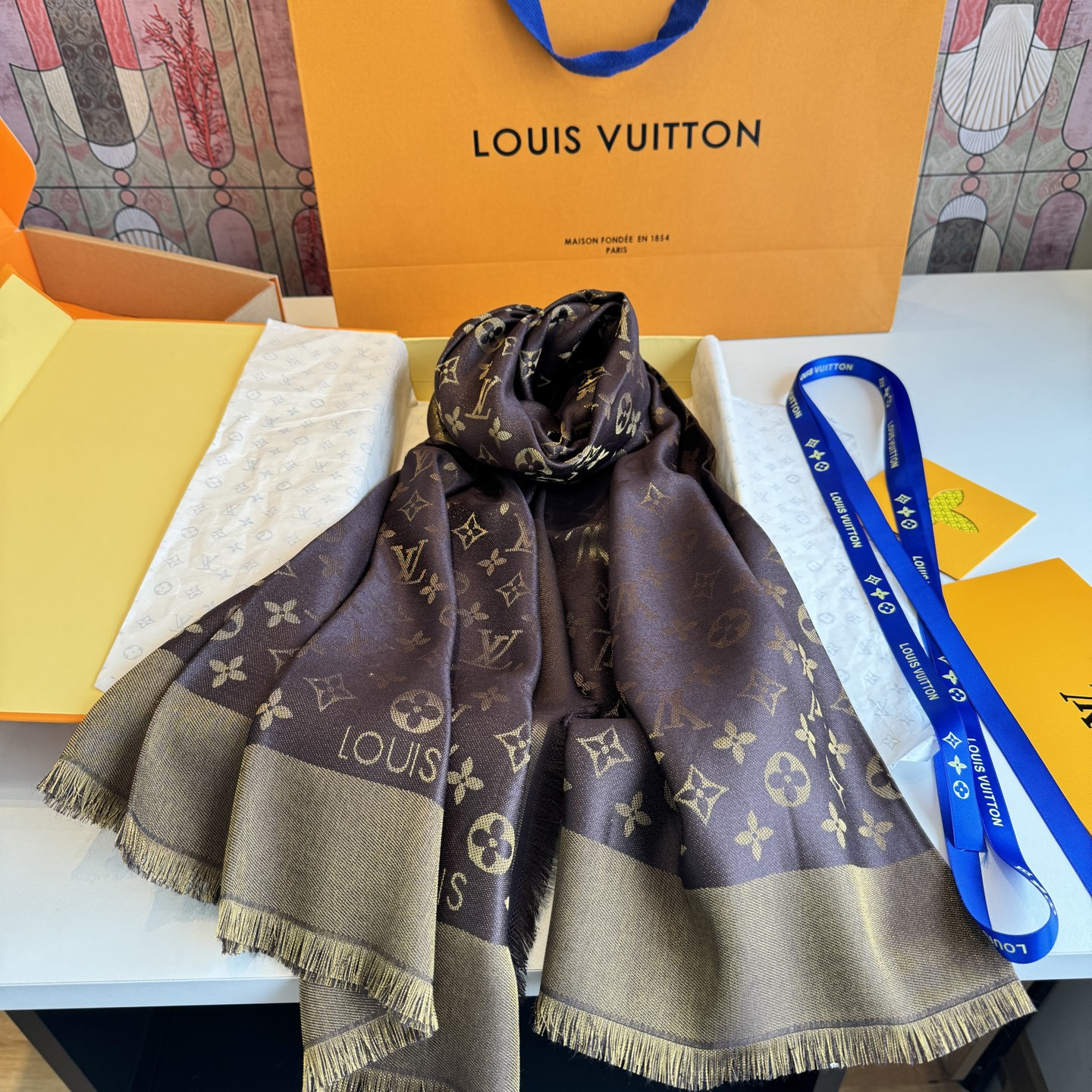 LV scarf 140x140cm