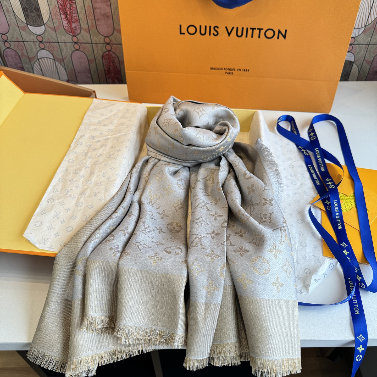 LV scarf 140x140cm